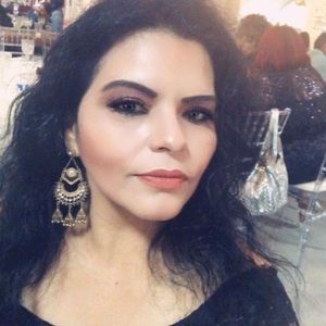 Meet your Posher, Vargas